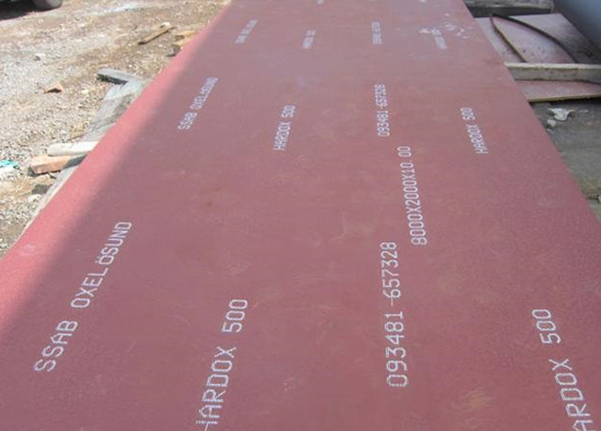 Wear-resistant steel plate