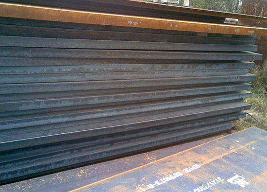 Wear-resistant steel plate